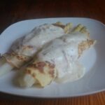 szparagi zapiekane w naleśniku i sosie beszamelowym 2015-05-20-15.56.00-1